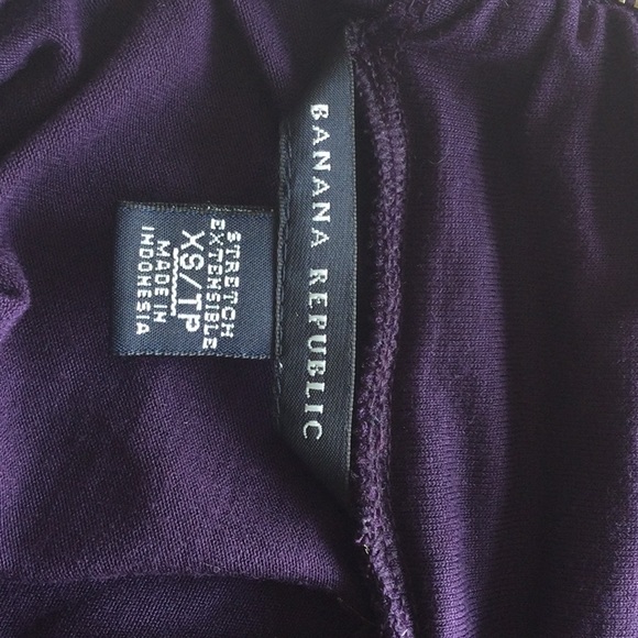 Banana Republic stretch mock neck tee - Picture 5 of 7